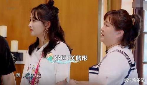 佳佳好粗鲁吃瓜视频,吃瓜也要有素质！