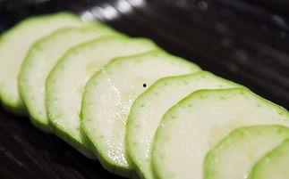 烤小瓜怎么吃才好吃视频,解锁夏日清新口感