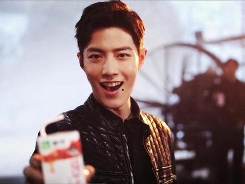 肖战专注自家吃瓜视频,吃瓜视频揭秘幕后真相